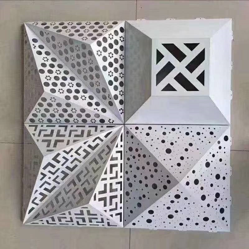 ͳ